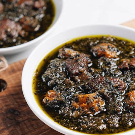 close up of Ghormeh Sabzi tarzana