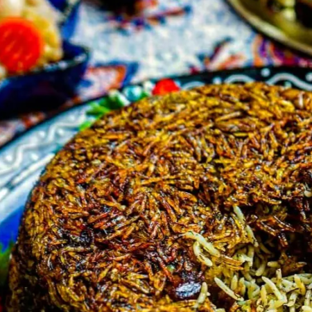 close up persian rice with tahdig tarzana